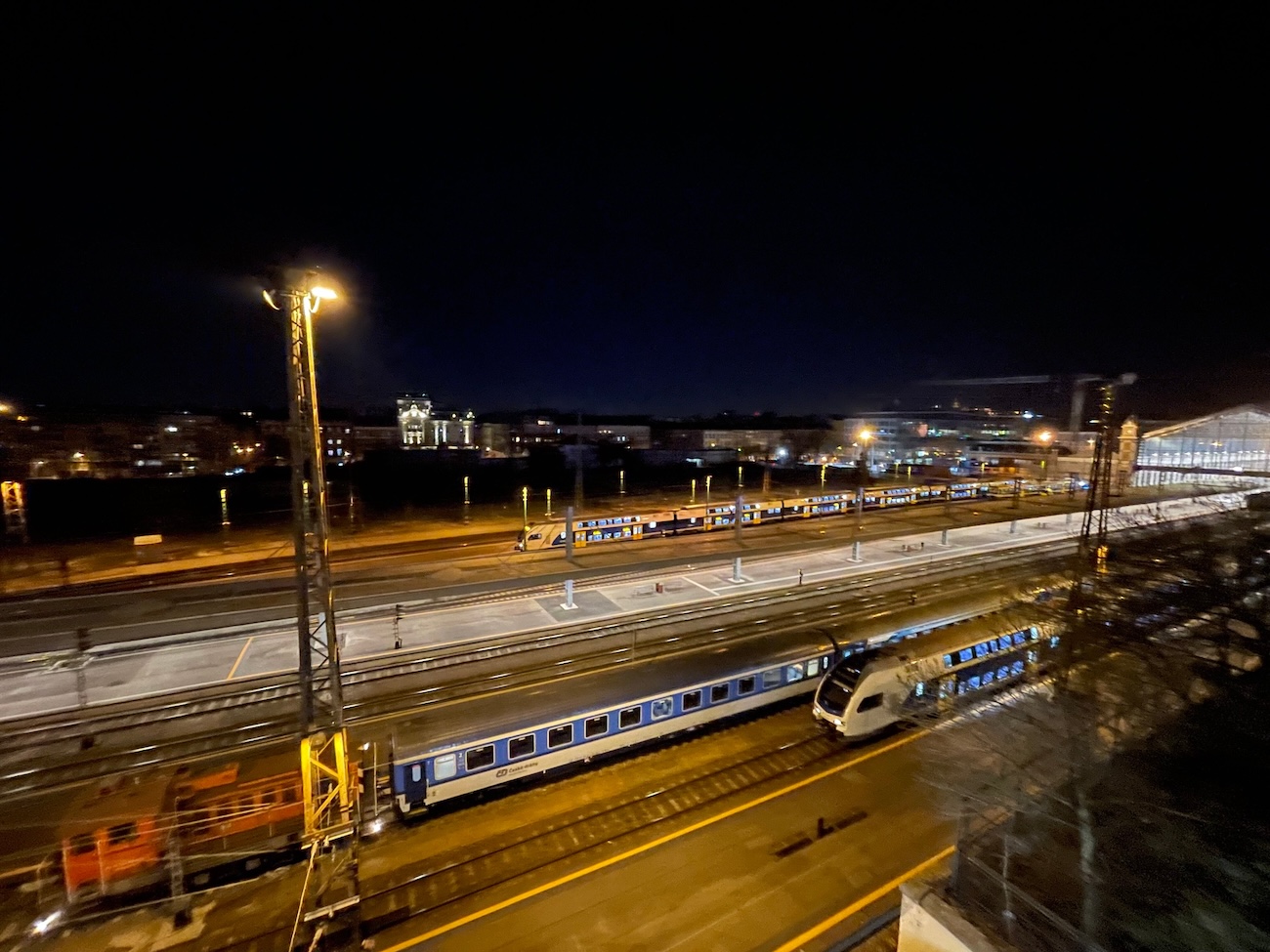 Nyugati train station